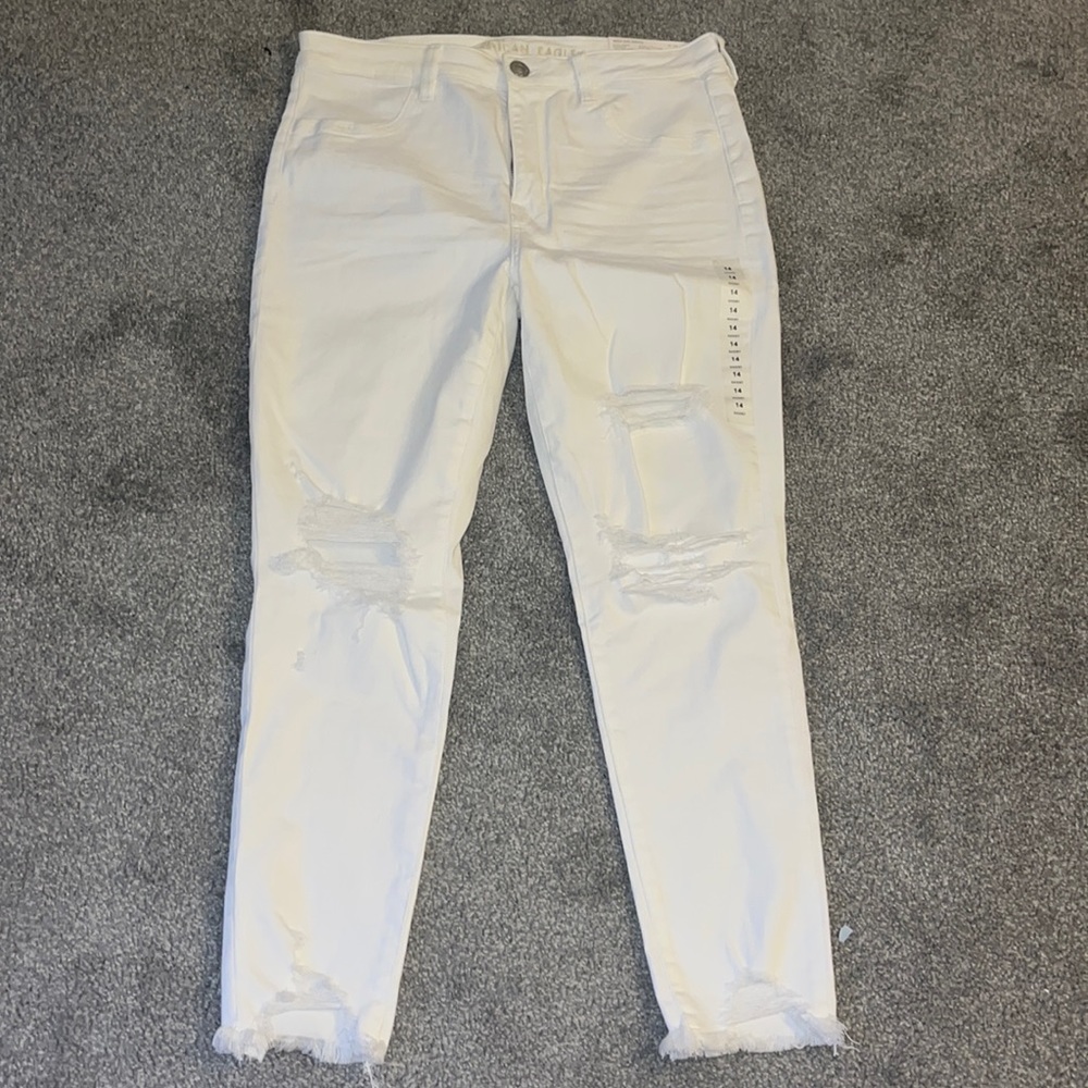 American Eagle NWT White Skinny Jeans